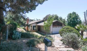 3096 Coral Tree Ln, Fallbrook, CA 92028