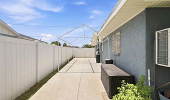 485 FLAMINGO Dr, Apollo Beach, FL 33572