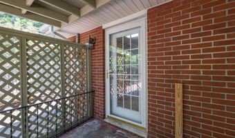 4559 Collins, Acworth, GA 30101