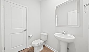 792 NANCY Dr, Aurora, OH 44202