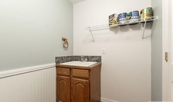 1305 Lyn Dr, Blackfoot, ID 83221