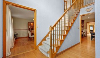 209 Lancaster Way, Cheshire, CT 06410