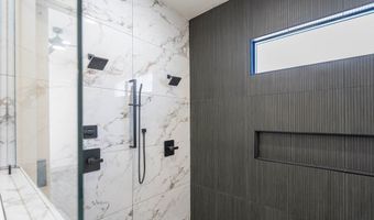 9 NE Armlei Dr, Andrews, TX 79714