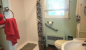 20 Ramsey St, Berlin, NH 03570