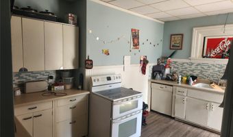 5 W PEARL St, Albion, PA 16401