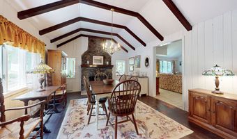 10 Baxter St, Danbury, CT 06811