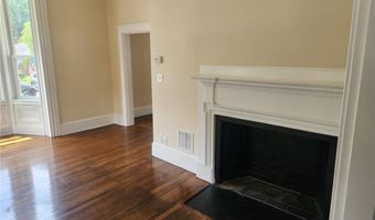 219 Metacom Ave 1A, Bristol, RI 02809