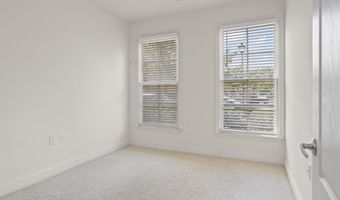 1115 CAMERON St 114, Alexandria, VA 22314