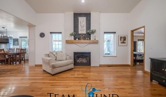 5102 Vista Way, Casper, WY 82601