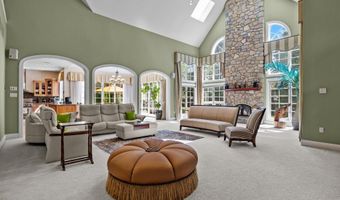 1049 MCKEAN Rd, Ambler, PA 19002