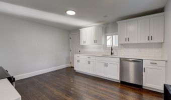 44 Colony St, Bristol, CT 06010