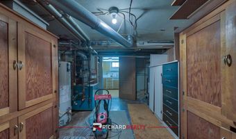 826 Cody Ave, Cody, WY 82414