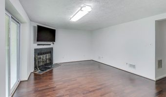 16420 PENNSBURY Dr, Bowie, MD 20716
