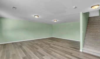 1826 N Columbine Cir, Andover, KS 67002