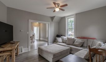 202 E Adams St, Arlington, MN 55307