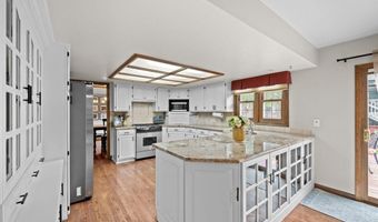 1272 Clubhouse Dr, Broomfield, CO 80020