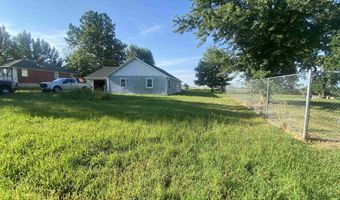 618 W Burbank St, Appleton City, MO 64724