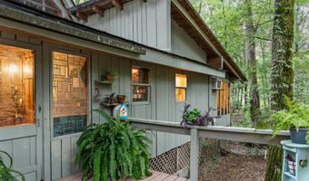 1373 Bridge St, Branchville, SC 29432