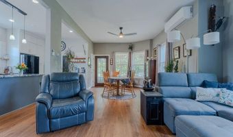 71 Vinton Ave, Cranston, RI 02920