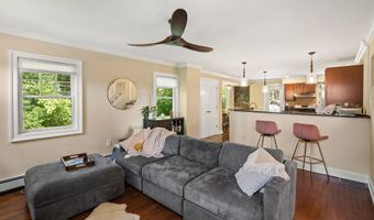 26 Mountainside Ave, Atlantic Highlands, NJ 07716