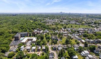 628 LEVERINGTON Ave 1, Philadelphia, PA 19128