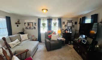 204 2nd St, Barnegat, NJ 08005
