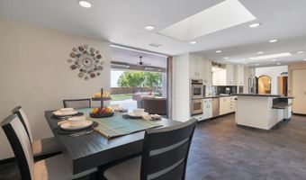 3181 Goldenspur Dr, Camarillo, CA 93010