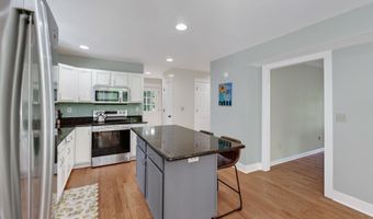 95 MAGNOLIA Ct, Barboursville, VA 22923