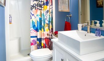 75 E Woodland Ave 75, Absecon, NJ 08201