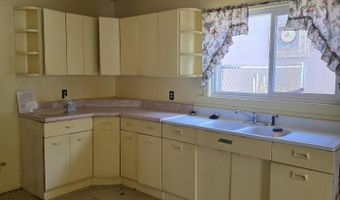 530 K St, Hawthorne, NV 89415