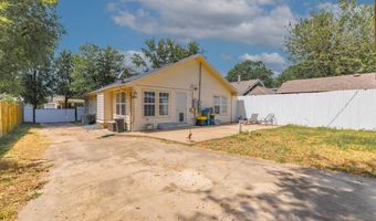 914 S A St, Arkansas City, KS 67005