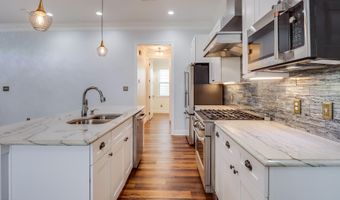 400 John Baptiste St, Bay St. Louis, MS 39520