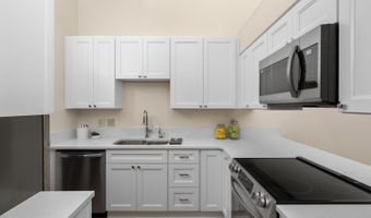 13775 SW SCHOLLS FERRY Rd 3, Beaverton, OR 97008