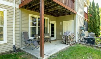 1468 Fox Pointe Cir, Ann Arbor, MI 48108