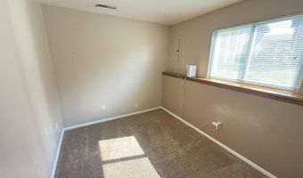 4818 Freedom Ave, Chubbuck, ID 83202