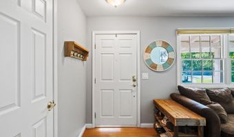 3464 Wallace Rd, Santa Rosa, CA 95404
