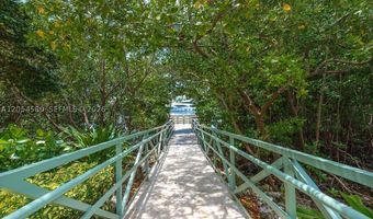 19999 E Country Club Dr 1302, Aventura, FL 33180