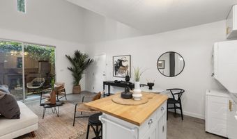 908 G St 13, San Diego, CA 92101