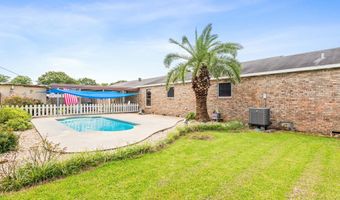 2119 Sunshine Dr, Abbeville, LA 70510
