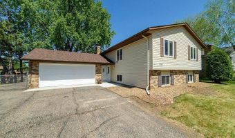15769 Hayes Trl, Apple Valley, MN 55124