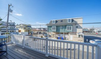 173 33rd St 3, Avalon, NJ 08202