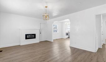 218 S West St, Ahoskie, NC 27910
