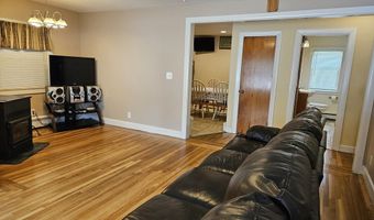 461 River Rd, Lincoln, RI 02865