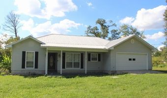 1720 Arizona St, Alford, FL 32420