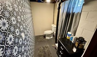 14558 Harrison Ave, Allen Park, MI 48101