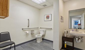 1007 E LINCOLNWAY, Cheyenne, WY 82001