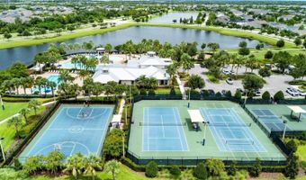 5905 SILVER SUN Dr, Apollo Beach, FL 33572