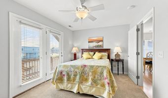 215 E Ft Macon Rd, Atlantic Beach, NC 28512