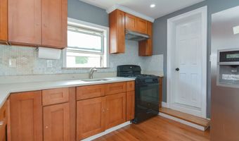 27 Houghton St, Boston, MA 02122
