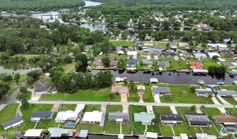 1610 Juno Trl, Astor, FL 32102